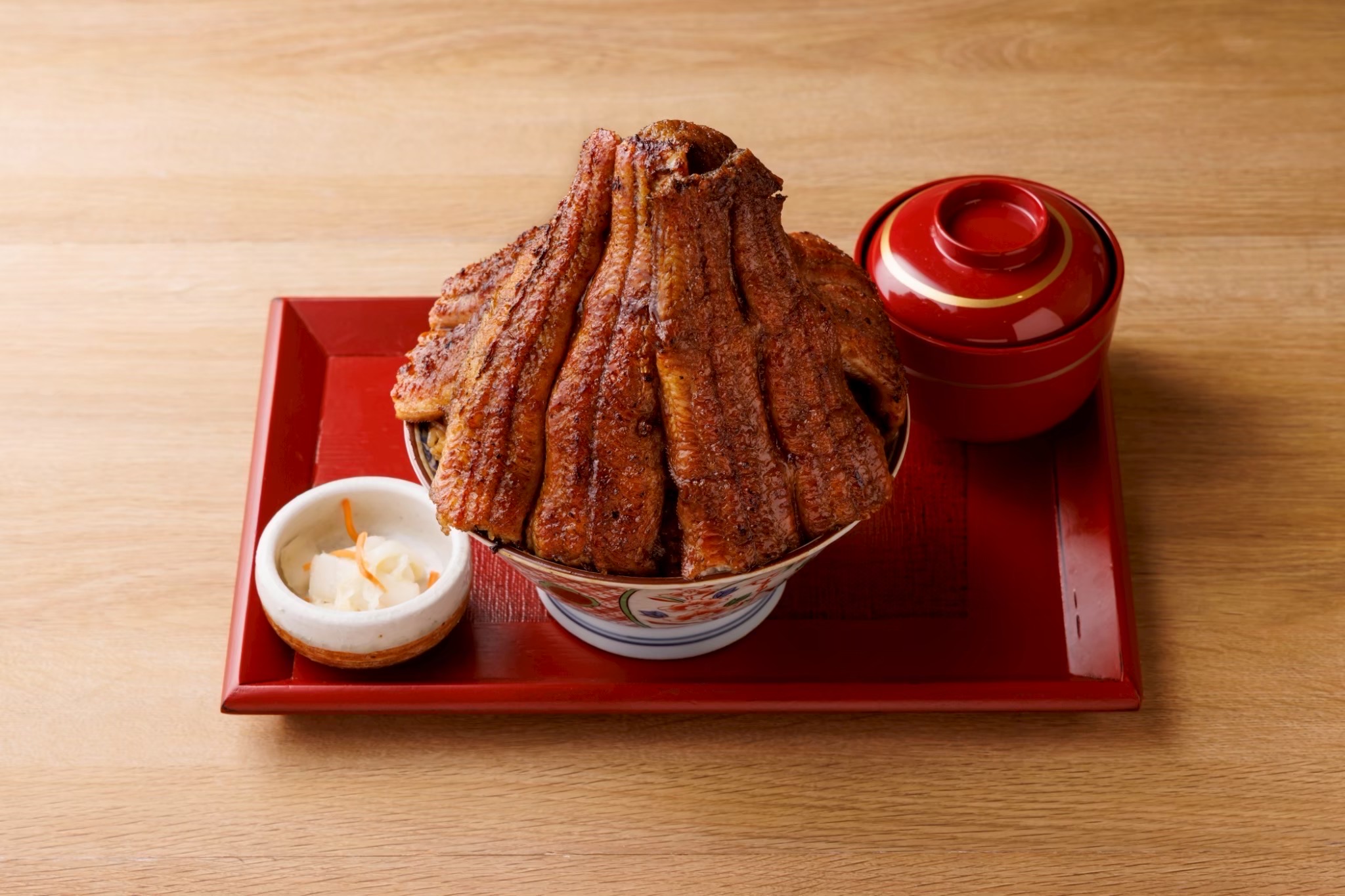 肉厚一本うな丼 ふじ